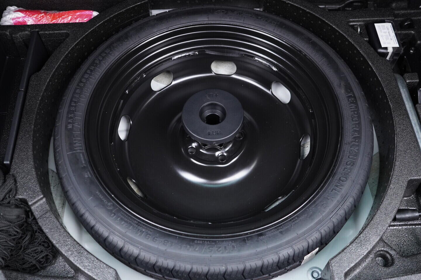 OV190V10682_41.webp_KAROQ Scout 2.0 TDI 110 kW automat, DPH