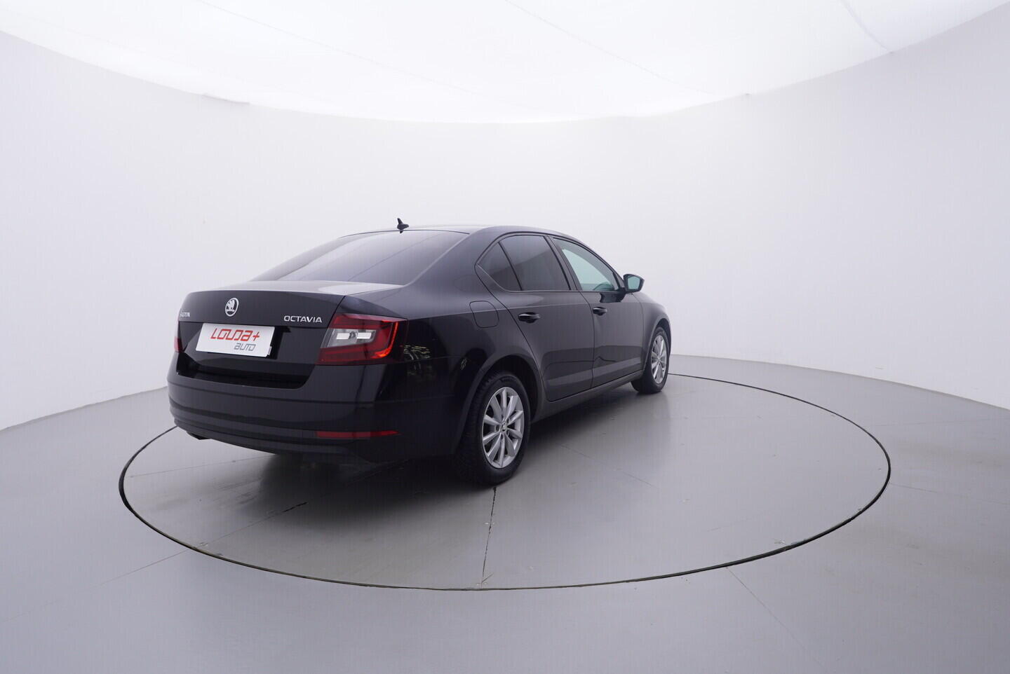 OV190V10685_14.webp_OCTAVIA  1.6 TDI 85 kW manuál