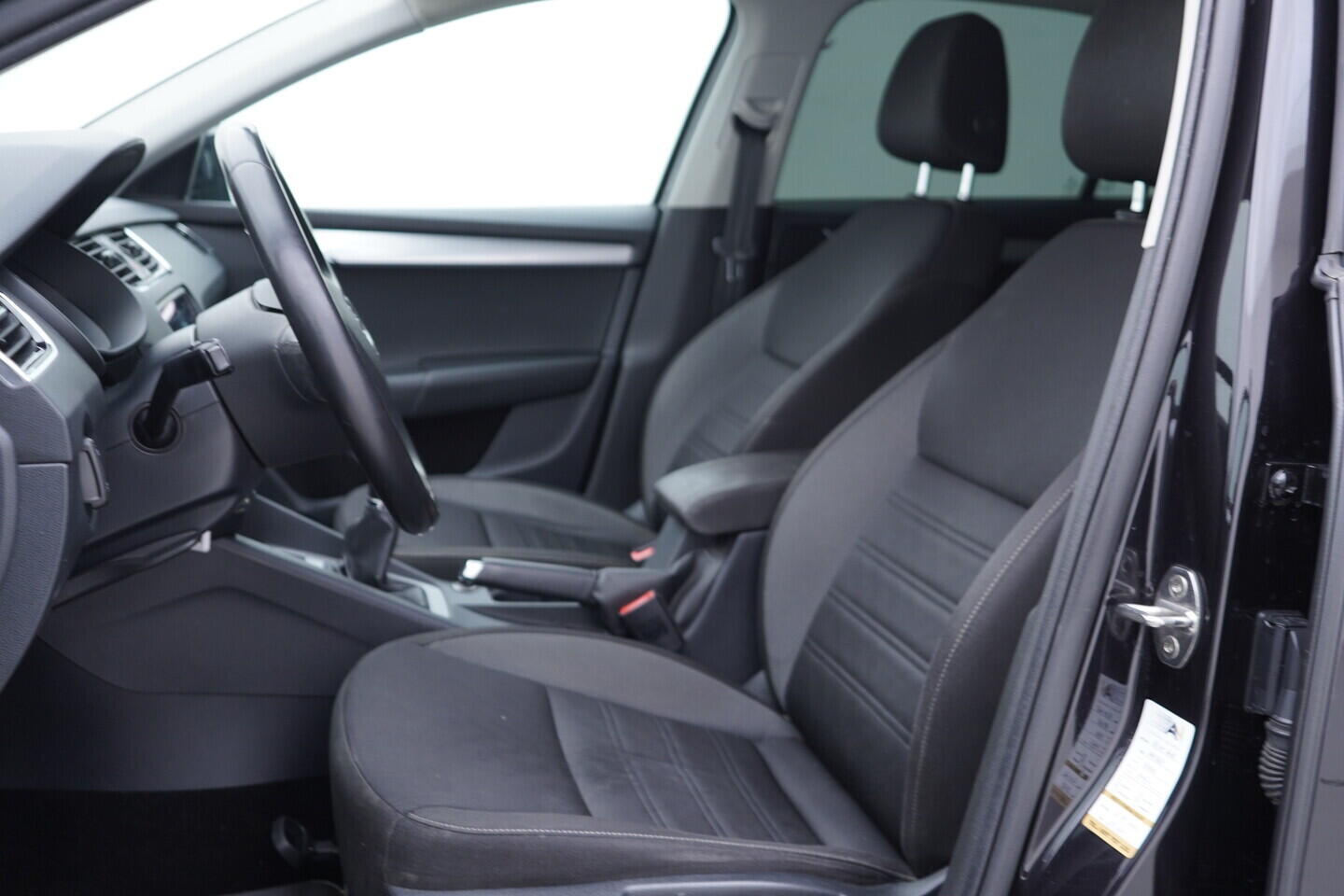 OV190V10685_22.webp_OCTAVIA  1.6 TDI 85 kW manuál