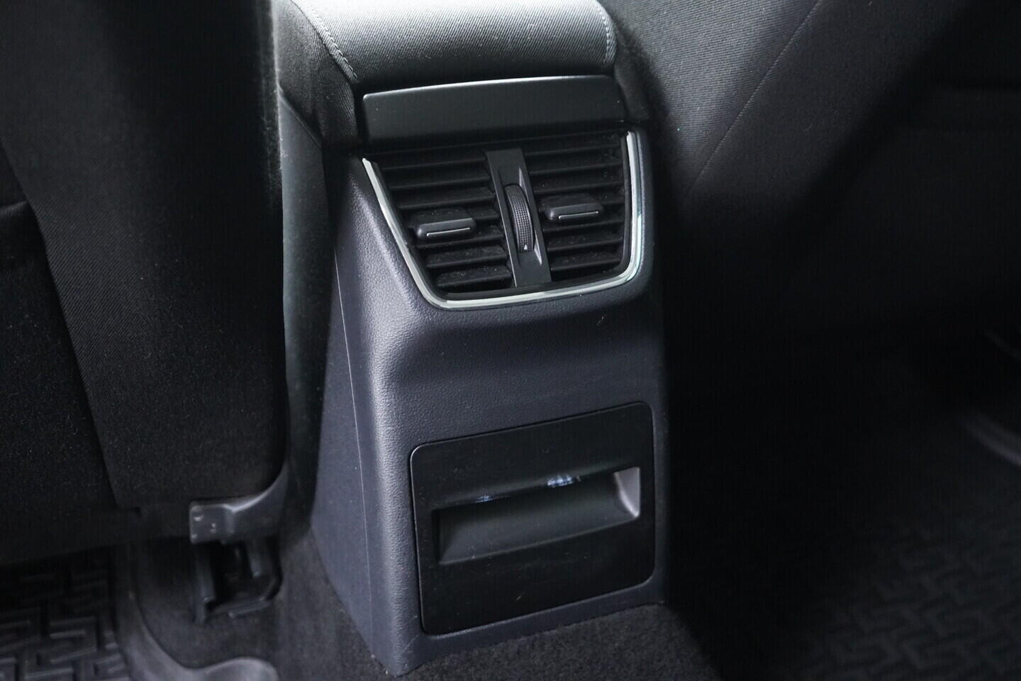 OV190V10685_38.webp_OCTAVIA  1.6 TDI 85 kW manuál