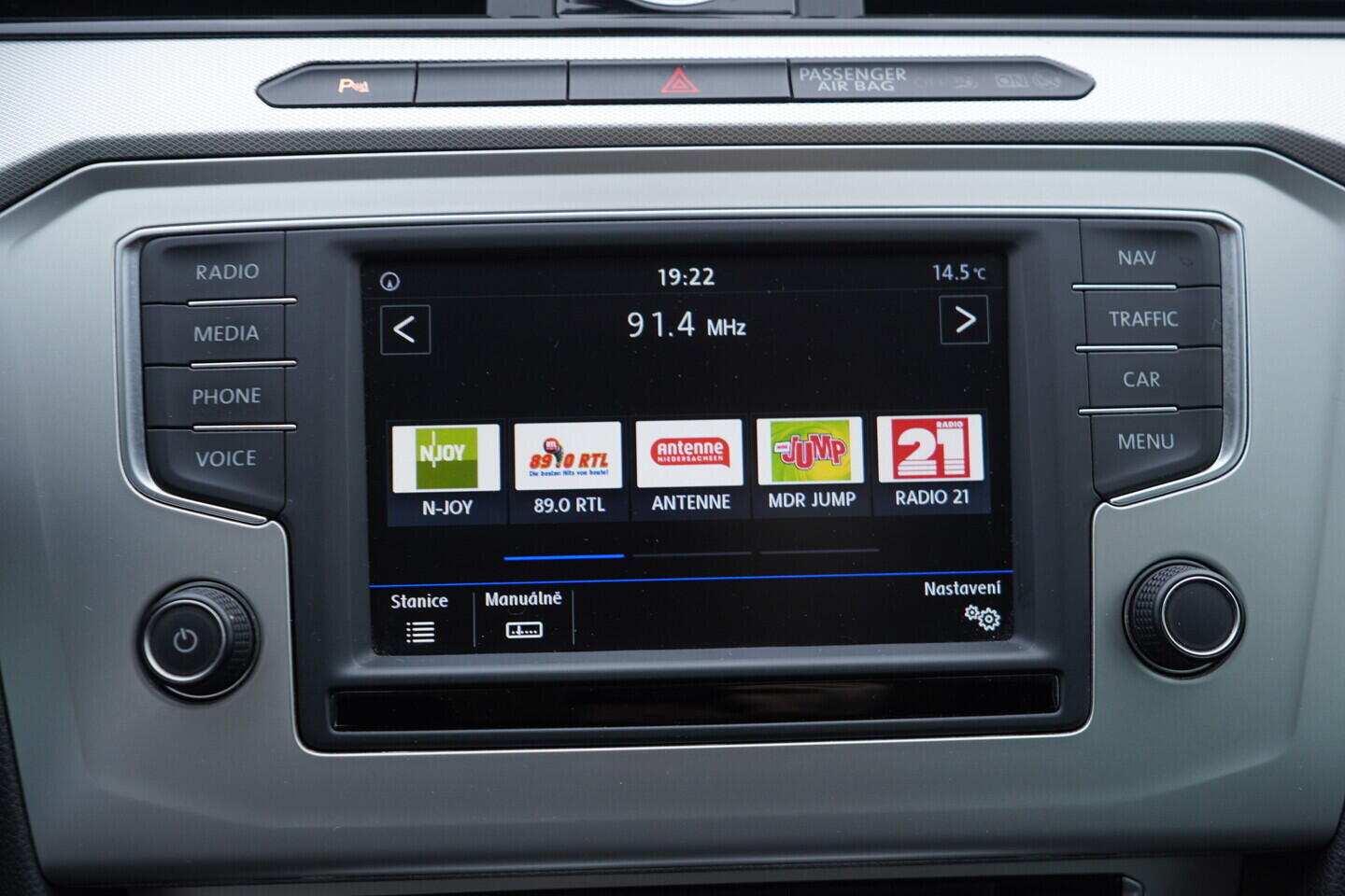 OV190V10686_30.webp_PASSAT Comfortline 1.4 TSI 110 kW manuál