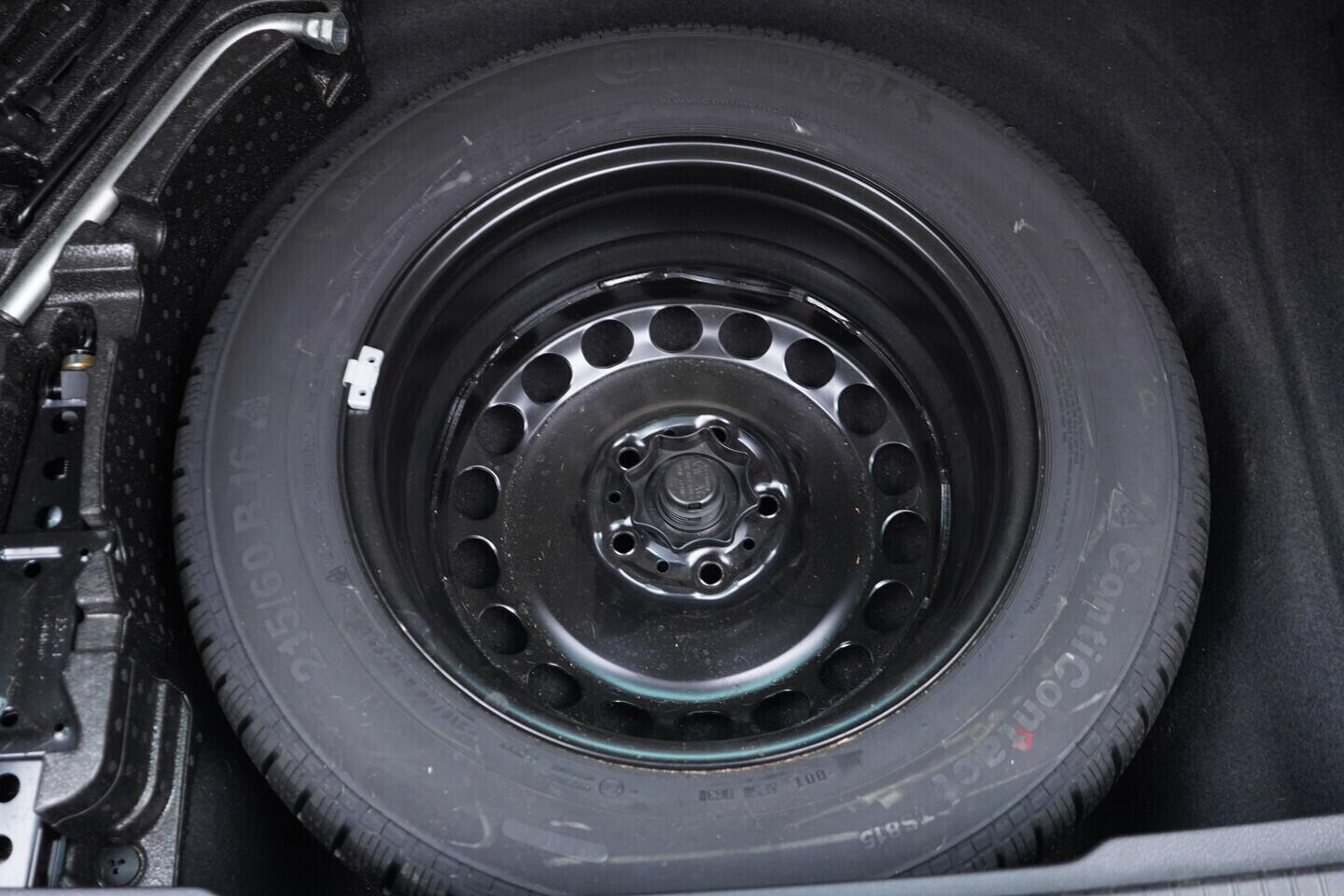 OV190V10686_42.webp_PASSAT Comfortline 1.4 TSI 110 kW manuál