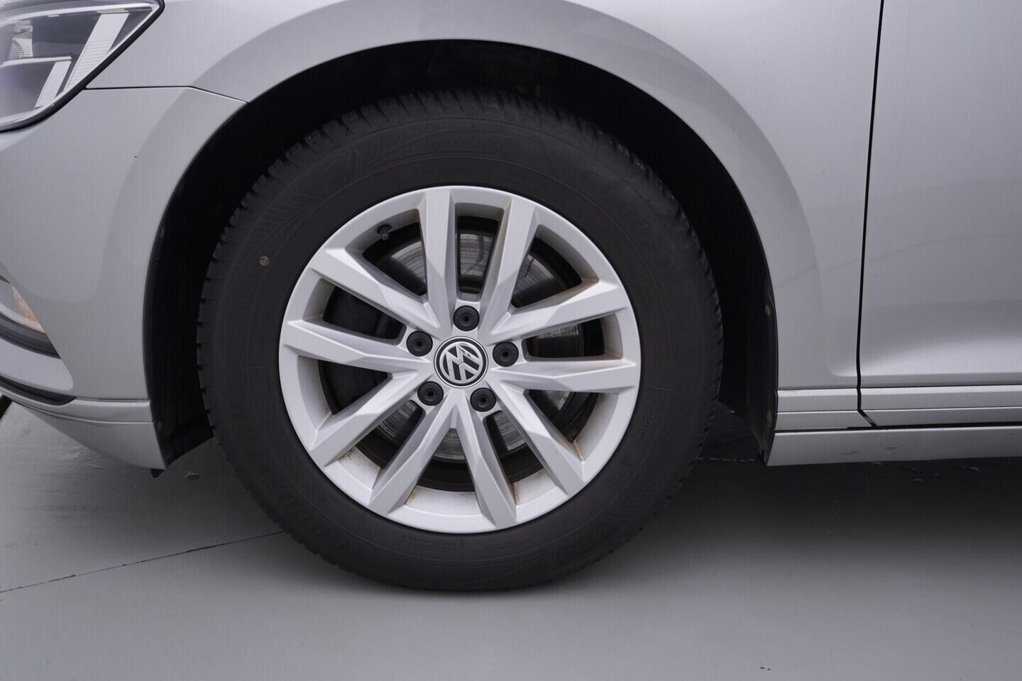 OV190V10686_43.webp_PASSAT Comfortline 1.4 TSI 110 kW manuál