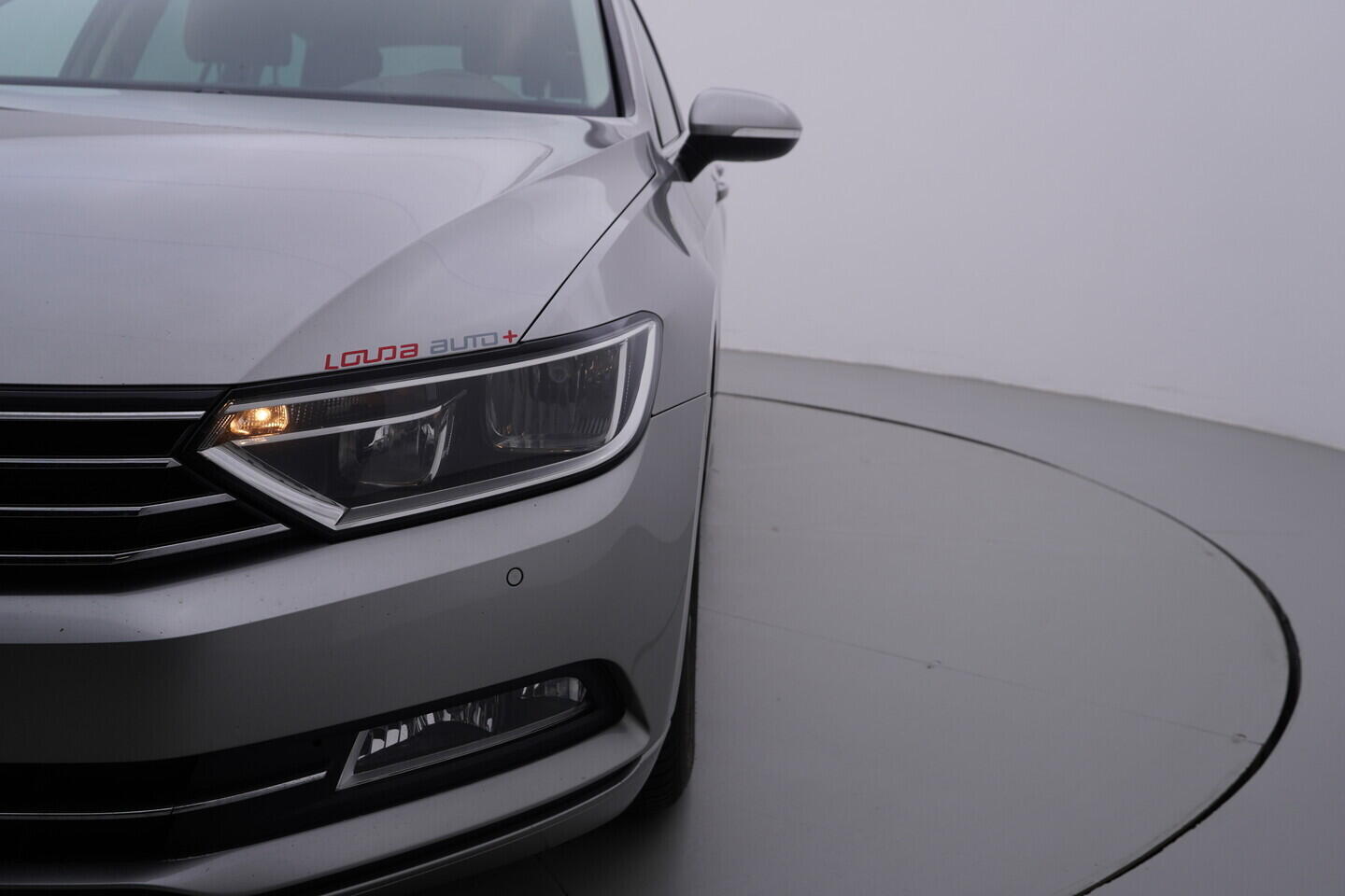 OV190V10686_44.webp_PASSAT Comfortline 1.4 TSI 110 kW manuál