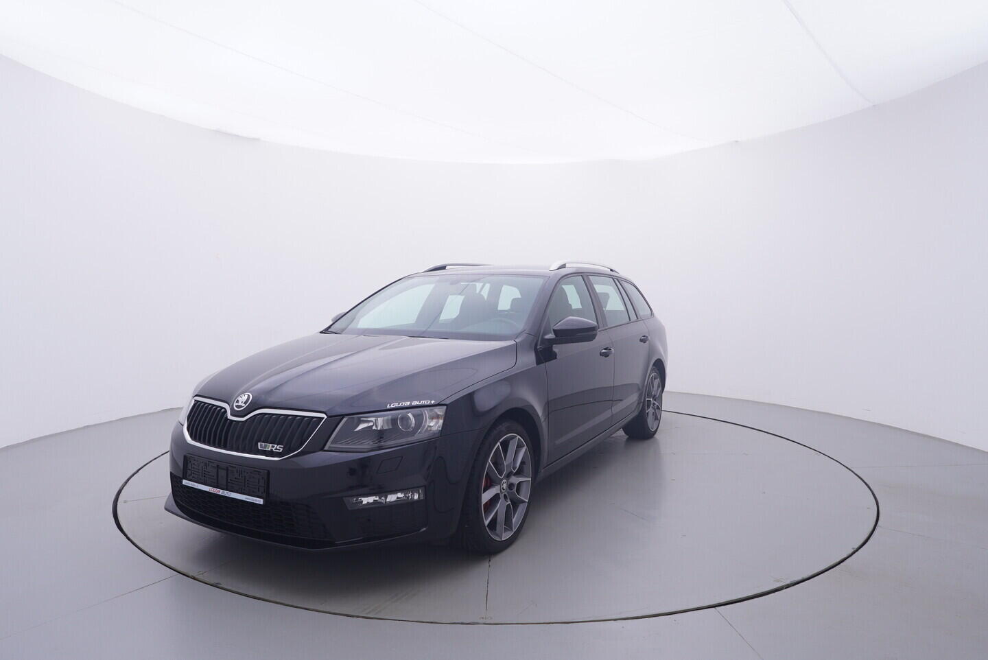 OV190V10688_10.webp_OCTAVIA RS 2.0 TSI 162 kW automat