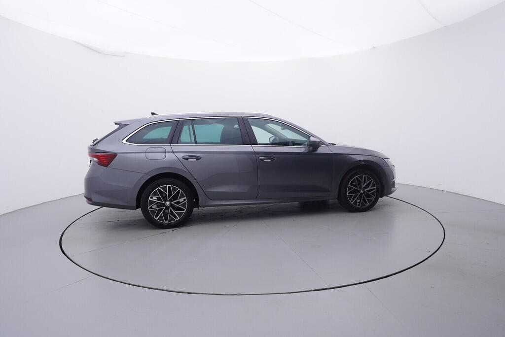 OV190V10692_15.webp_OCTAVIA Selection 2.0 TDI 110 kW automat, DPH