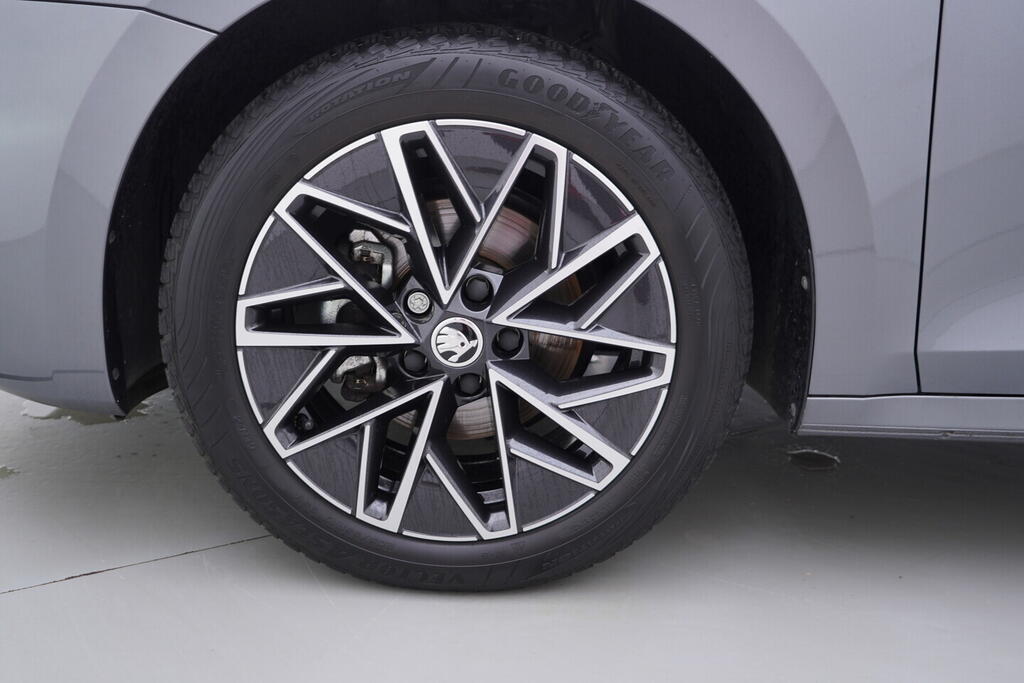 OV190V10692_43.webp_OCTAVIA Selection 2.0 TDI 110 kW automat, DPH