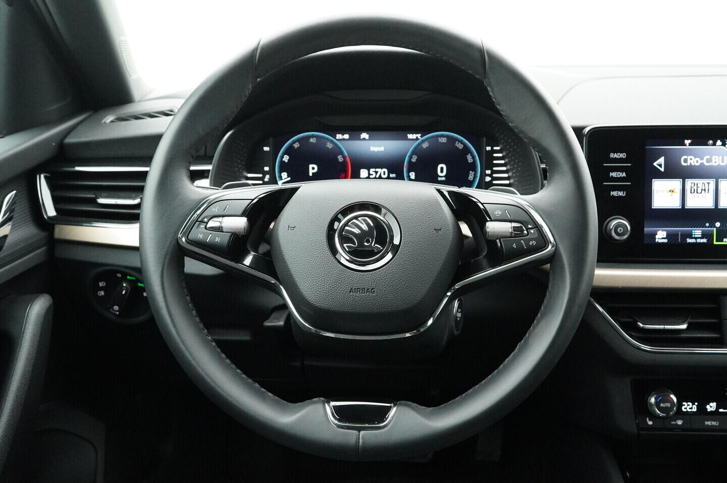 OV190V10693_21.webp_SCALA Style 1.5 TSI 110 kW automat, DPH