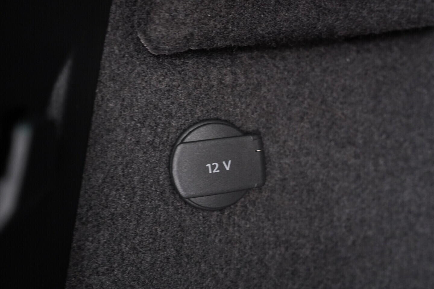 OV190V10695_40.webp_KAROQ Selection 1.5 TSI 110 kW automat, DPH