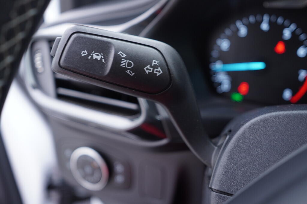 OV190V10697_24.webp_PUMA Titanium 1.0  92 kW manuál