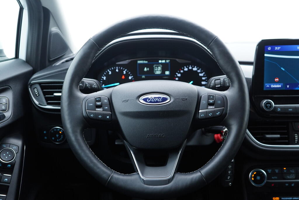 OV190V10697_30.webp_PUMA Titanium 1.0  92 kW manuál