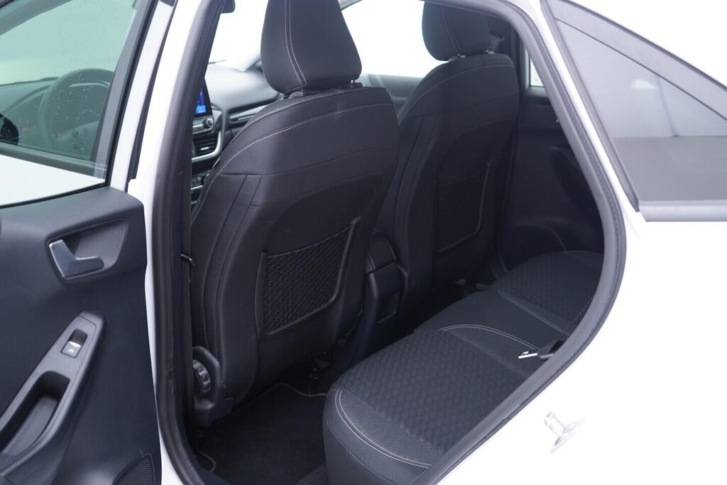 OV190V10697_35.webp_PUMA Titanium 1.0  92 kW manuál