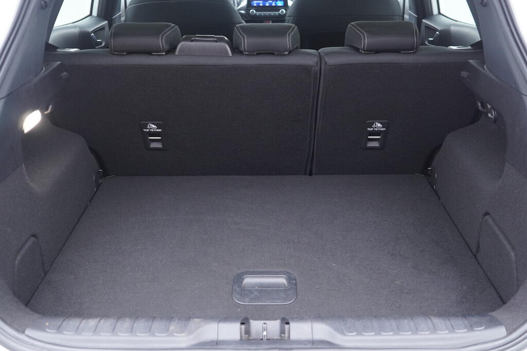 OV190V10697_37.webp_PUMA Titanium 1.0  92 kW manuál