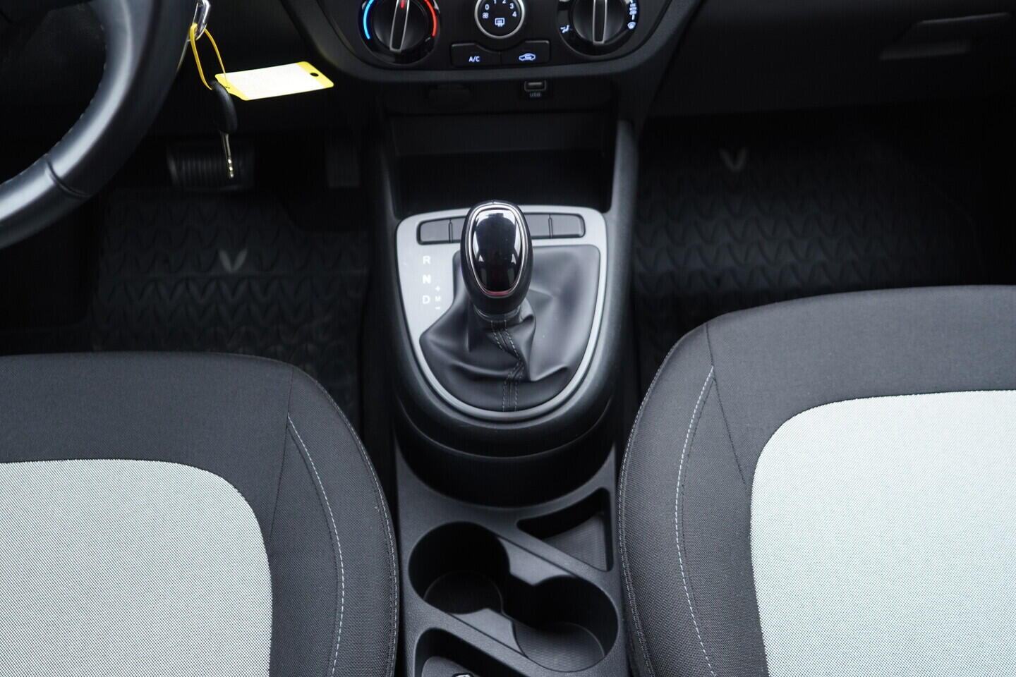 OV190V10699_29.webp_I10 Comfort Go 1.0  49 kW automat, DPH