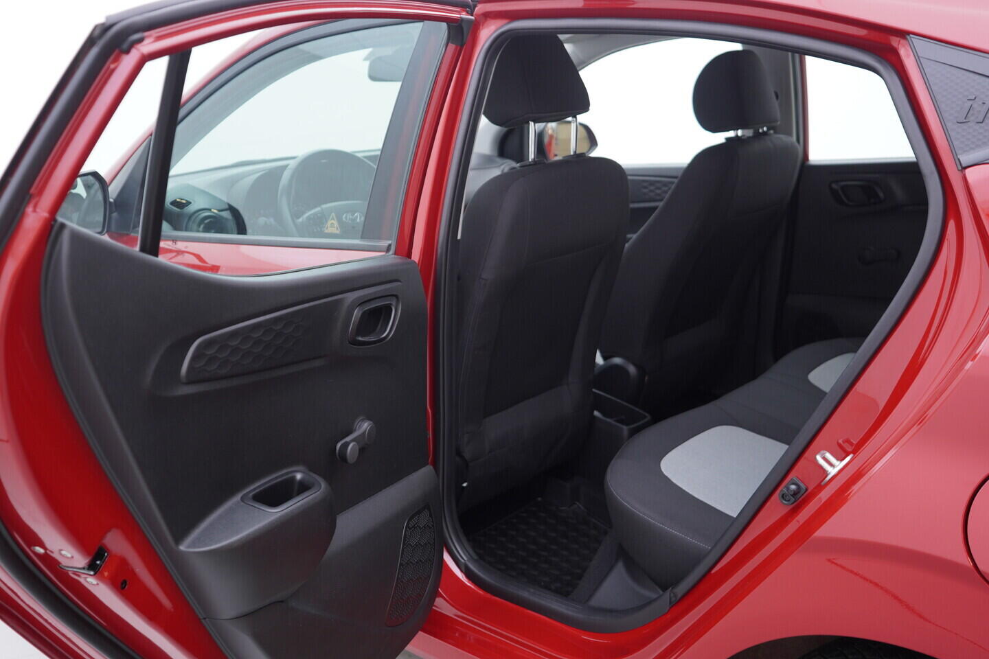 OV190V10699_30.webp_I10 Comfort Go 1.0  49 kW automat, DPH