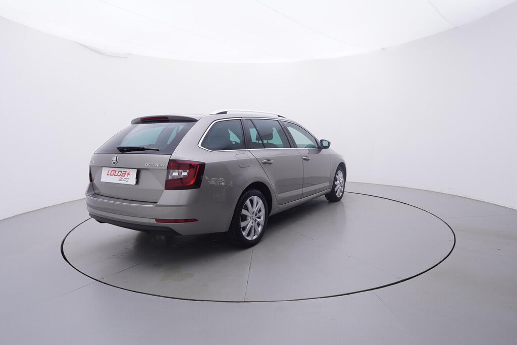 OV190V10700_14.webp_OCTAVIA Style 1.4 TSI 110 kW automat