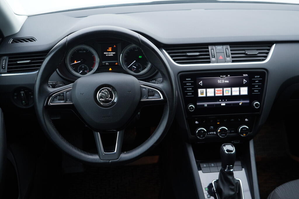 OV190V10700_27.webp_OCTAVIA Style 1.4 TSI 110 kW automat