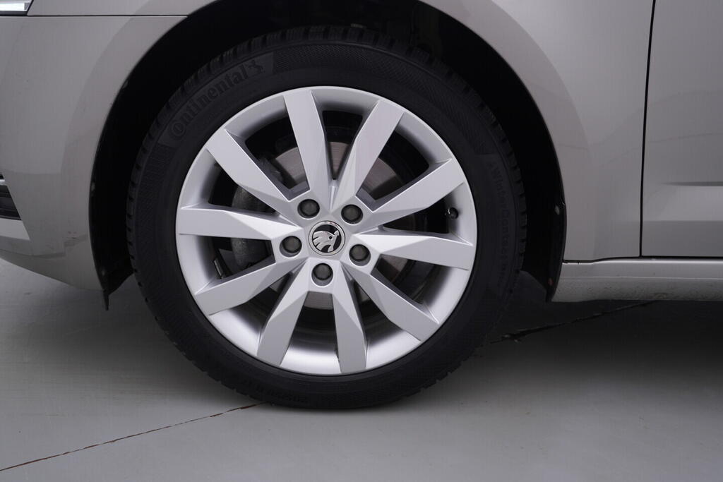 OV190V10700_43.webp_OCTAVIA Style 1.4 TSI 110 kW automat