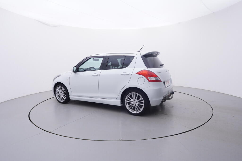 OV190V10701_12.webp_SWIFT Sport 1.6 VVTI 100 kW manuál