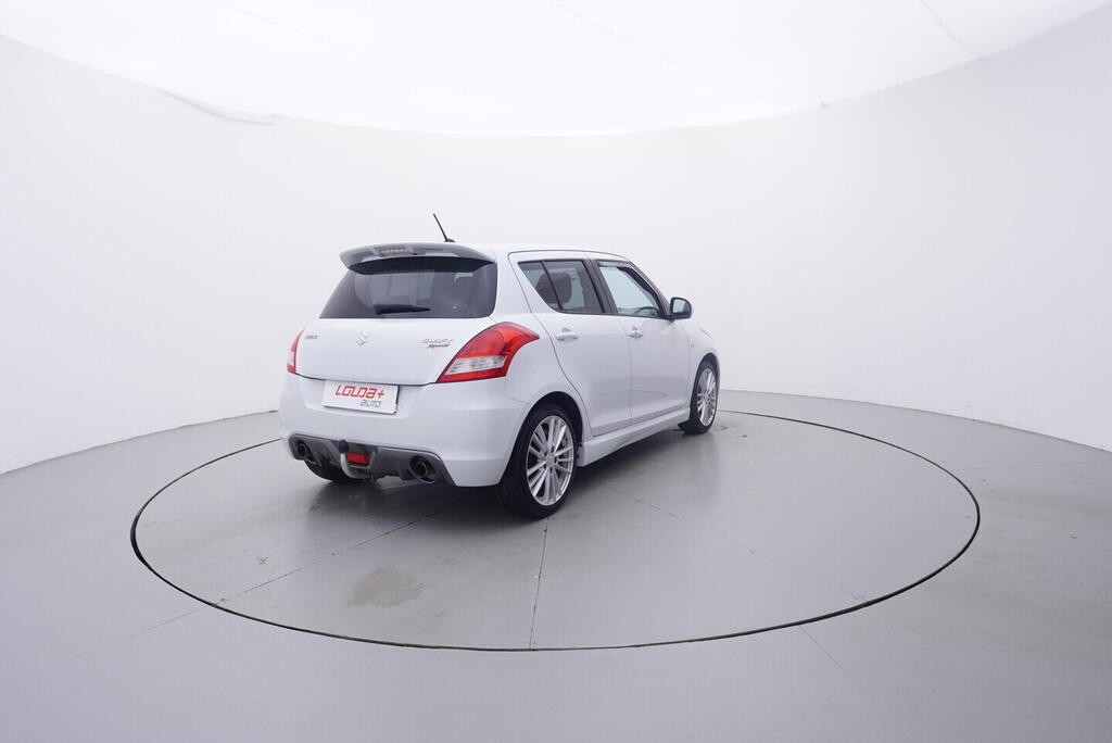 OV190V10701_14.webp_SWIFT Sport 1.6 VVTI 100 kW manuál