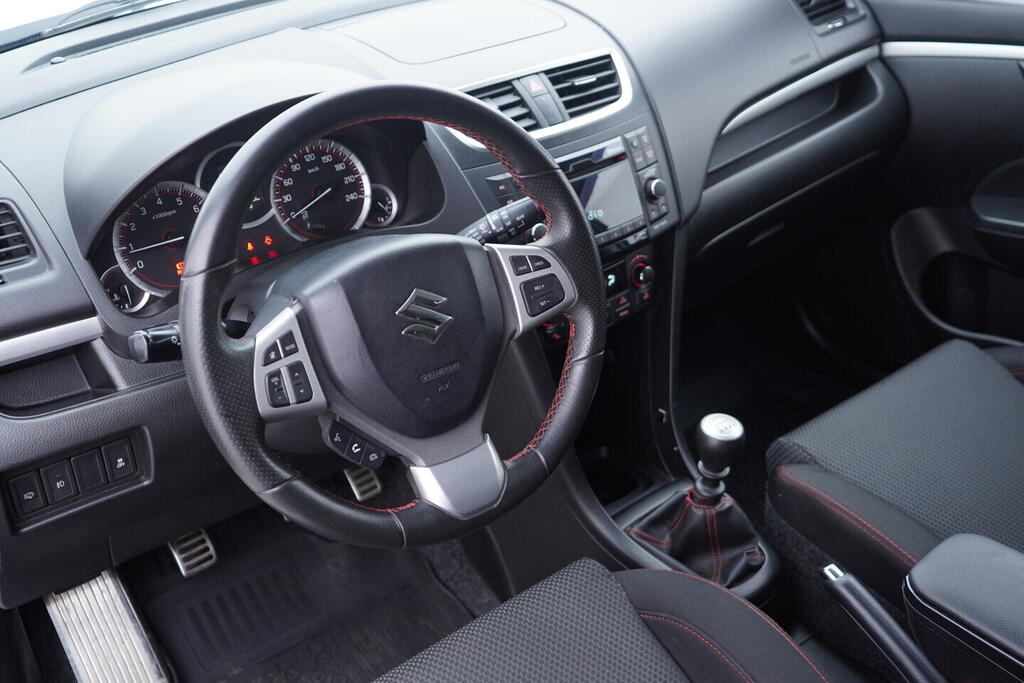 OV190V10701_21.webp_SWIFT Sport 1.6 VVTI 100 kW manuál