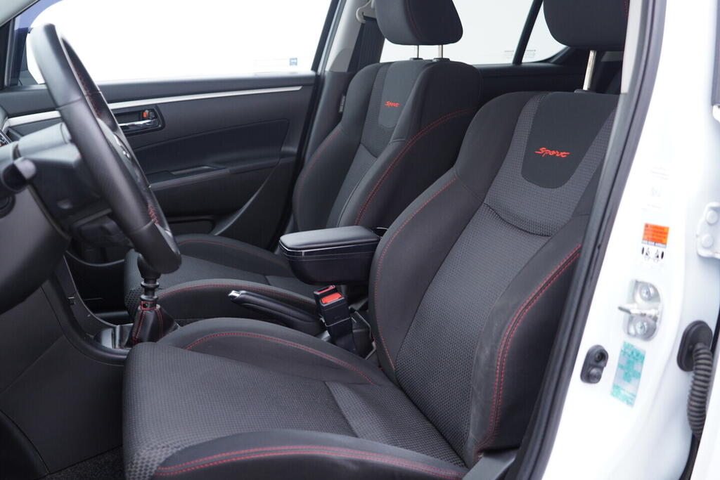 OV190V10701_22.webp_SWIFT Sport 1.6 VVTI 100 kW manuál