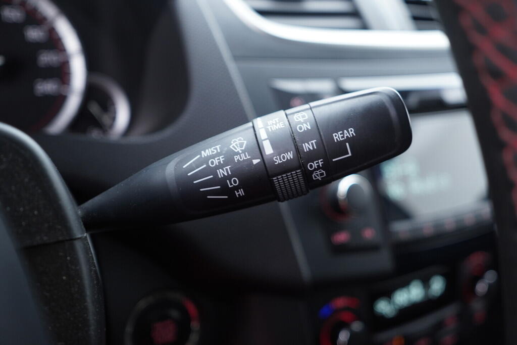 OV190V10701_24.webp_SWIFT Sport 1.6 VVTI 100 kW manuál