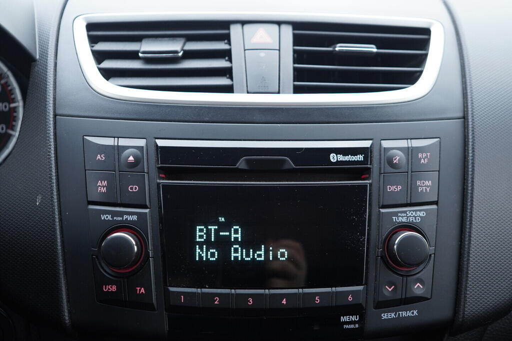 OV190V10701_30.webp_SWIFT Sport 1.6 VVTI 100 kW manuál