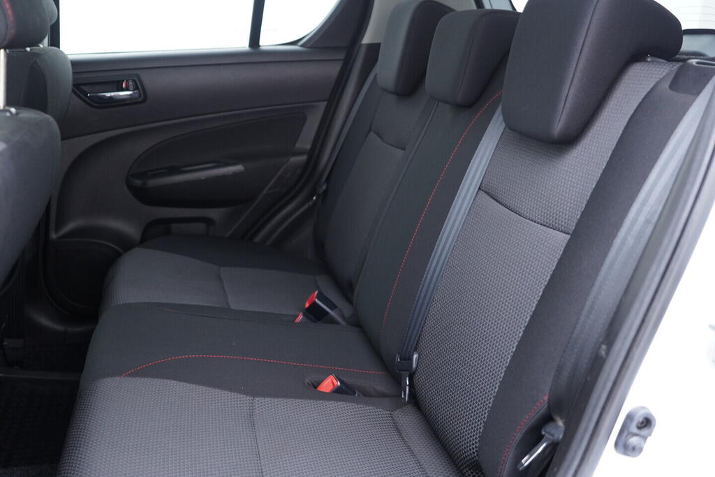 OV190V10701_35.webp_SWIFT Sport 1.6 VVTI 100 kW manuál