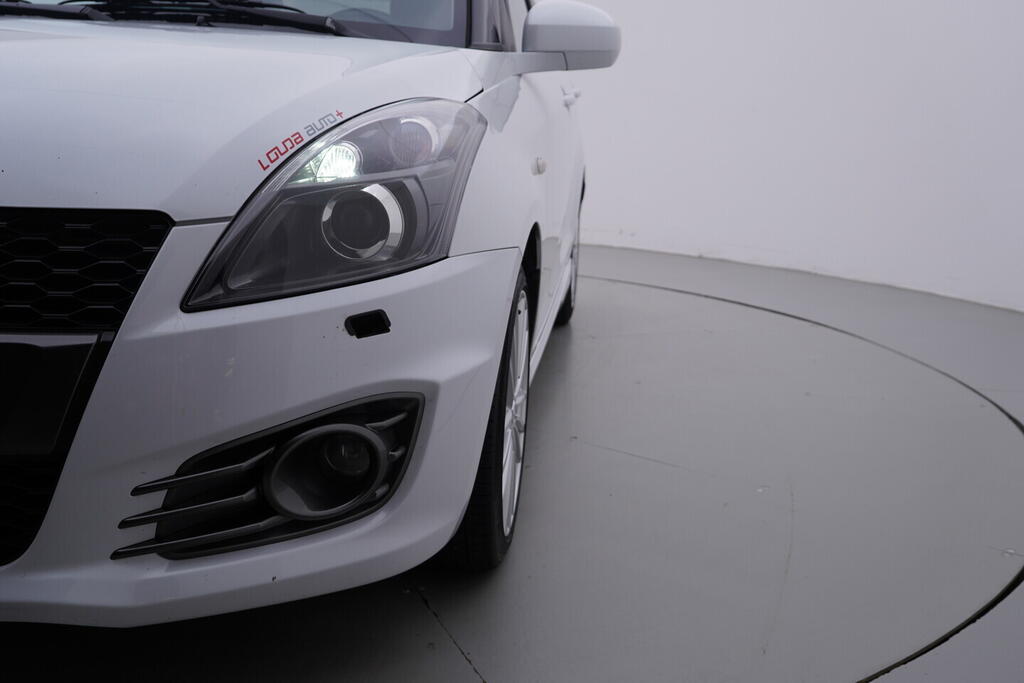 OV190V10701_38.webp_SWIFT Sport 1.6 VVTI 100 kW manuál