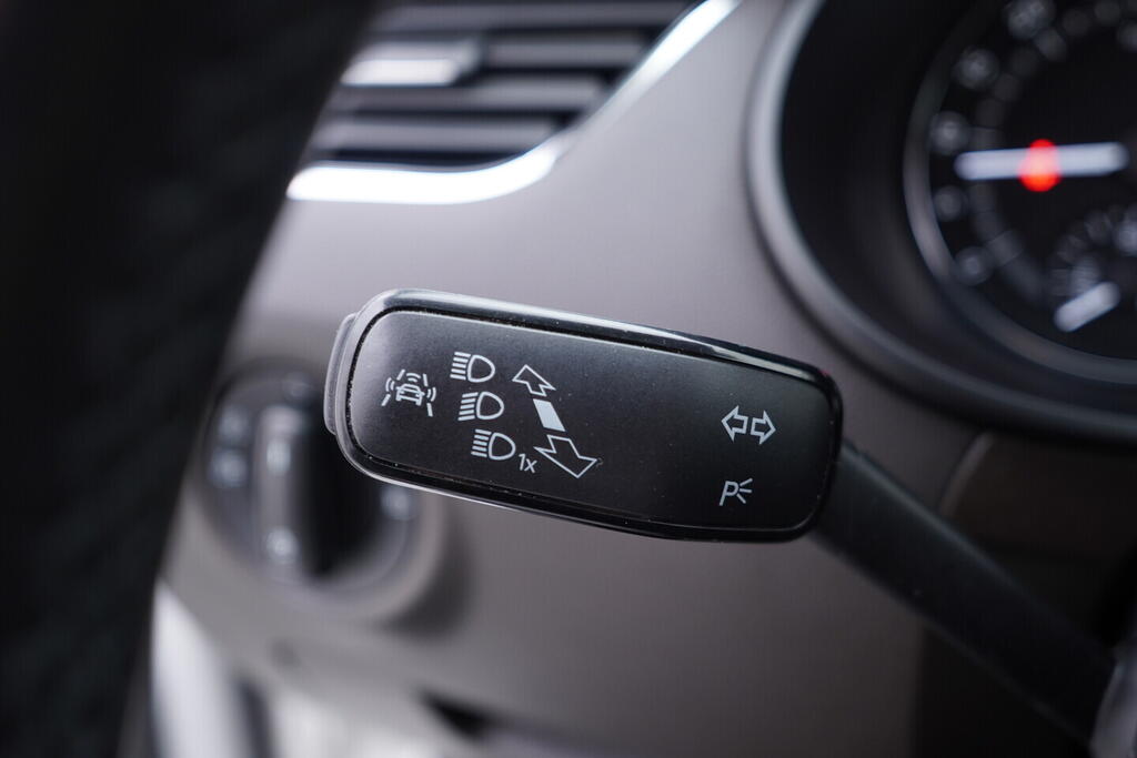 OV190V10704_25.webp_OCTAVIA Scout 2.0 TDI 135 kW automat