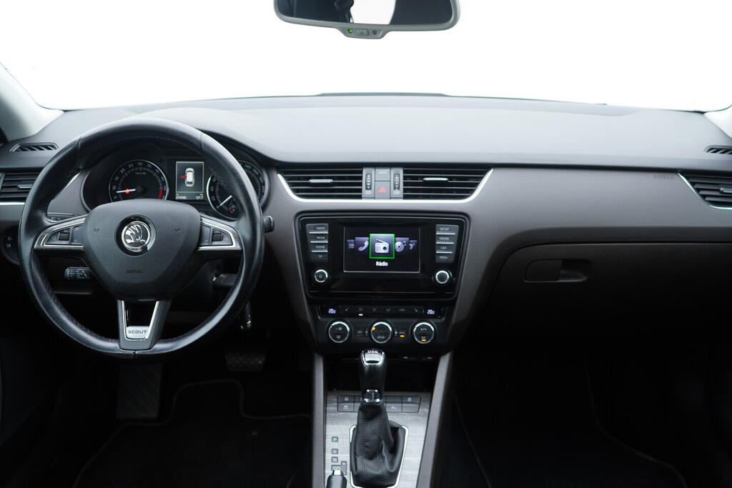 OV190V10704_28.webp_OCTAVIA Scout 2.0 TDI 135 kW automat