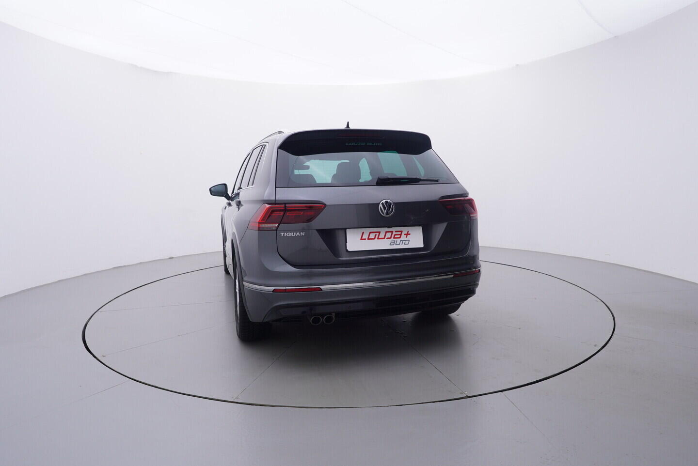 OV190V10705_13.webp_TIGUAN R-line  2.0 TDI 110 kW automat