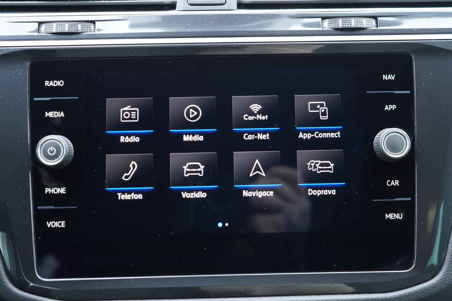 OV190V10705_32.webp_TIGUAN R-line  2.0 TDI 110 kW automat