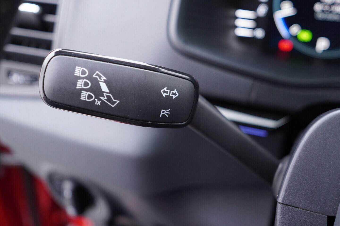 OV190V10706_24.webp_KAROQ SportLine 2.0 TSI 140 kW automat