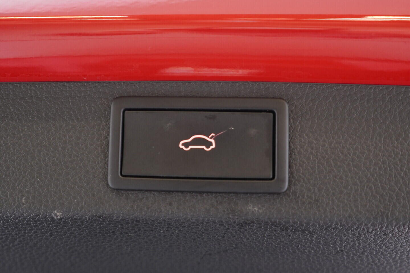 OV190V10706_40.webp_KAROQ SportLine 2.0 TSI 140 kW automat