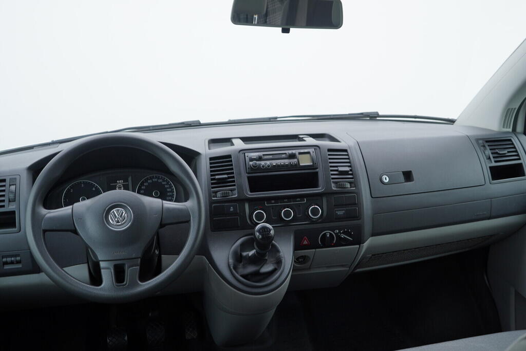 OV190V10707_25.webp_TRANSPORTER KOMBI  2.0 TDI 75 kW manuál, DPH