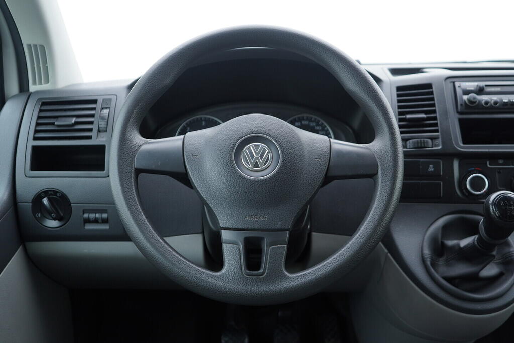 OV190V10707_26.webp_TRANSPORTER KOMBI  2.0 TDI 75 kW manuál, DPH