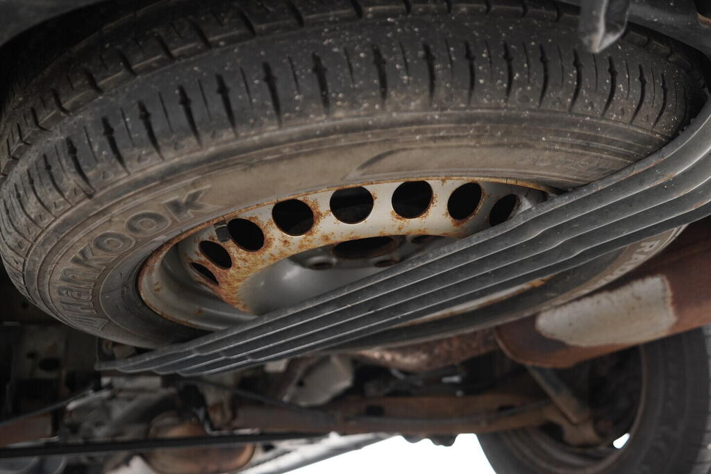 OV190V10707_33.webp_TRANSPORTER KOMBI  2.0 TDI 75 kW manuál, DPH