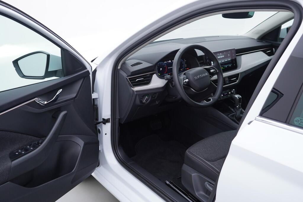 OV190V10708_18.webp_SCALA Top Selection 1.5 TSI 110 kW automat, DPH