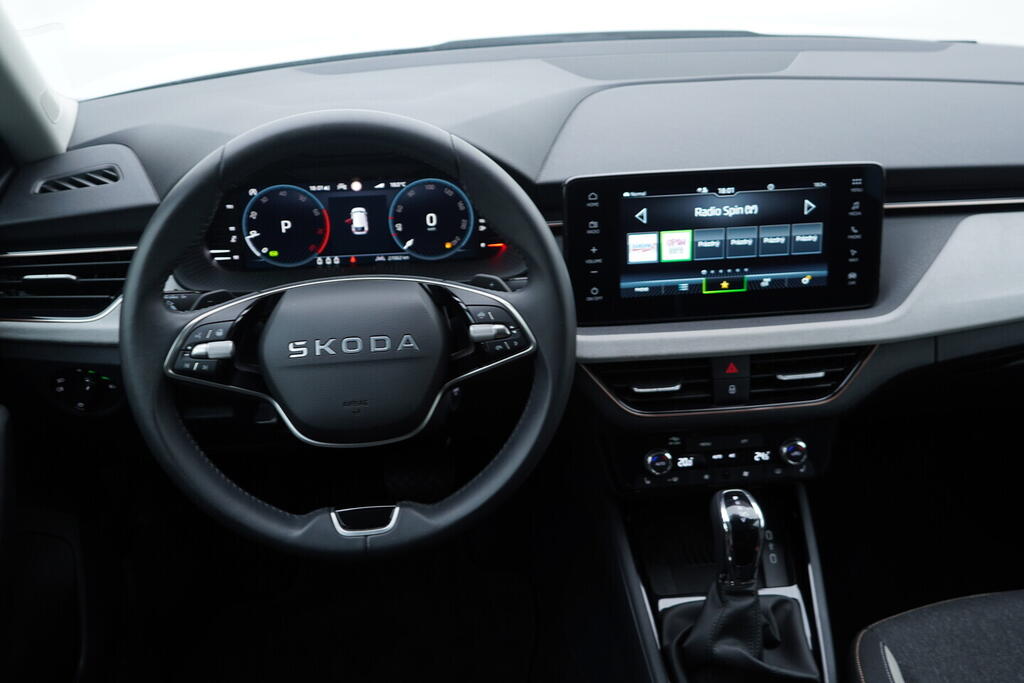 OV190V10708_27.webp_SCALA Top Selection 1.5 TSI 110 kW automat, DPH