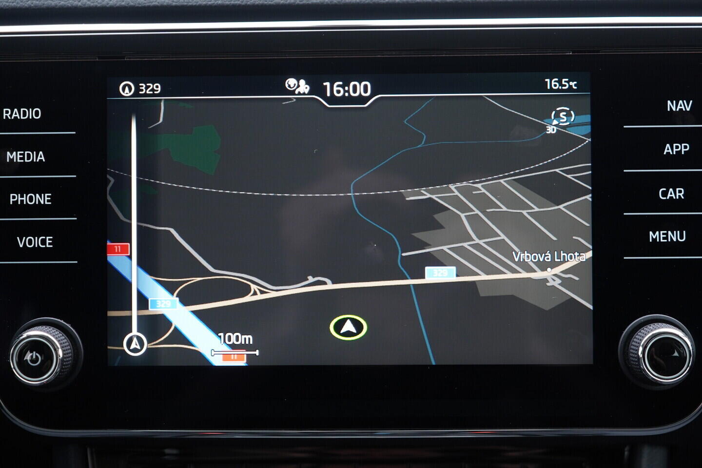 OV190V10709_33.webp_SUPERB Style 2.0 TDI 110 kW manuál, DPH