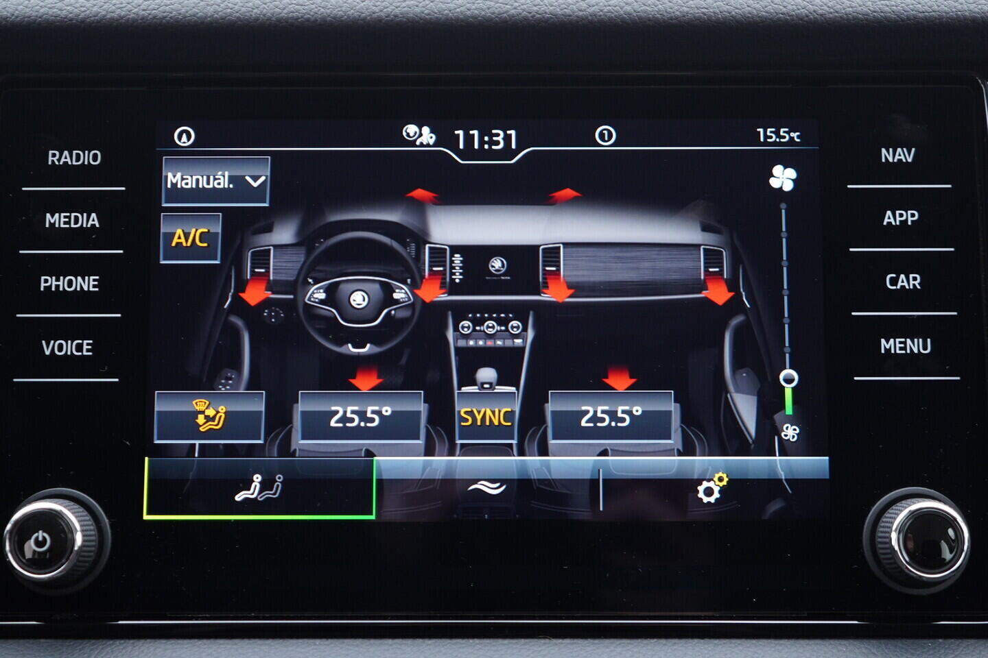 OV190V10710_30.webp_KODIAQ Ambition 2.0 TDI 110 kW automat, DPH