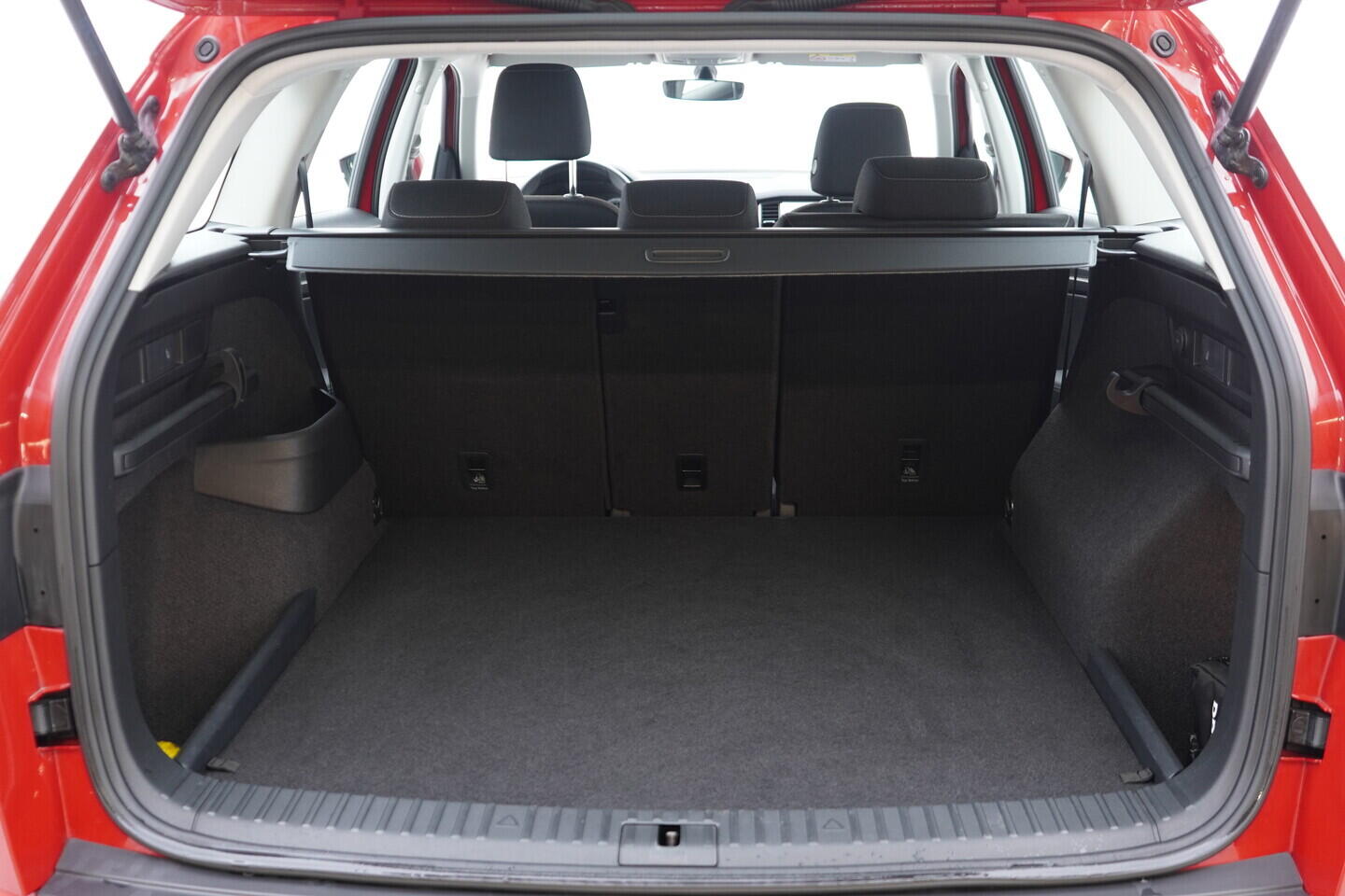 OV190V10710_36.webp_KODIAQ Ambition 2.0 TDI 110 kW automat, DPH