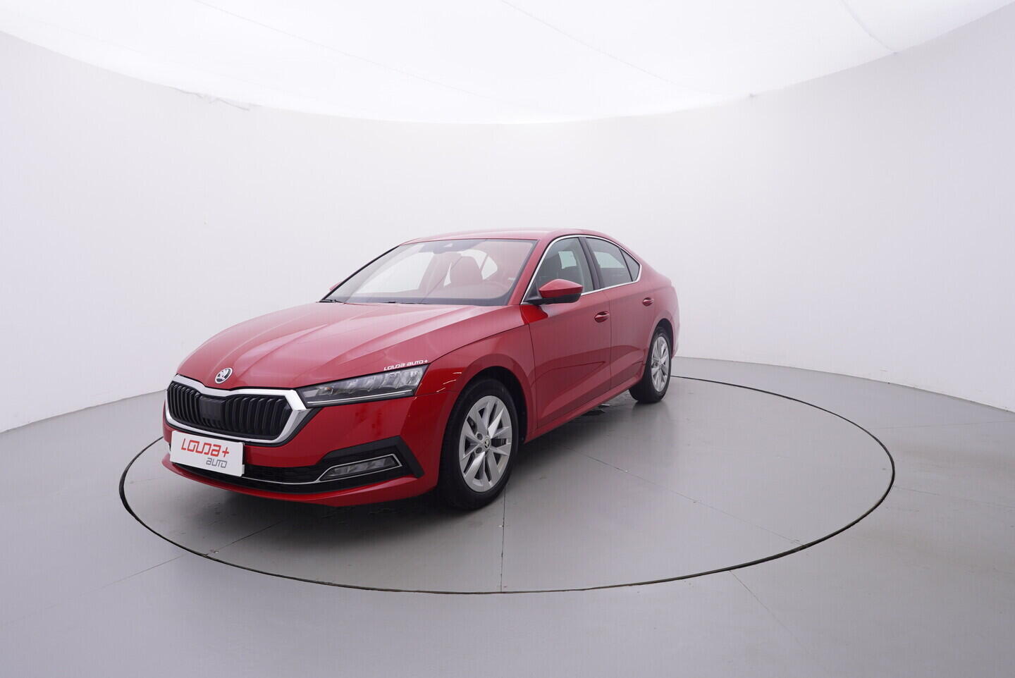 OV190V10711_10.webp_OCTAVIA Style 1.5 TSI 110 kW manuál, DPH