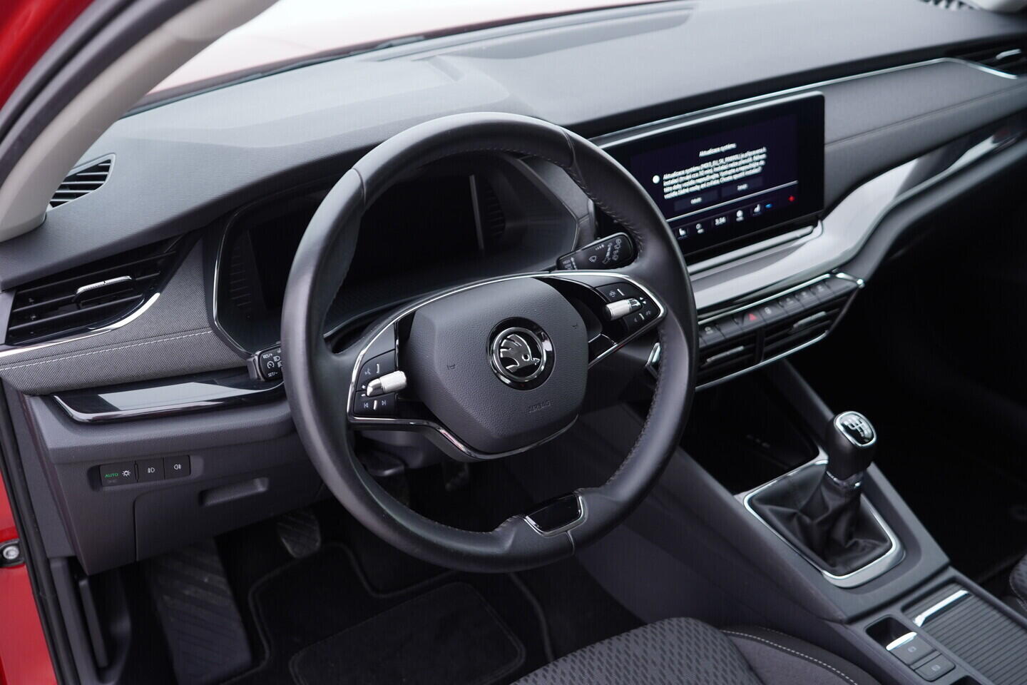 OV190V10711_21.webp_OCTAVIA Style 1.5 TSI 110 kW manuál, DPH