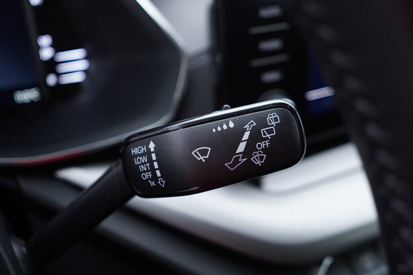 OV190V10714_24.webp_OCTAVIA Ambition 2.0 TDI 85 kW manuál, DPH