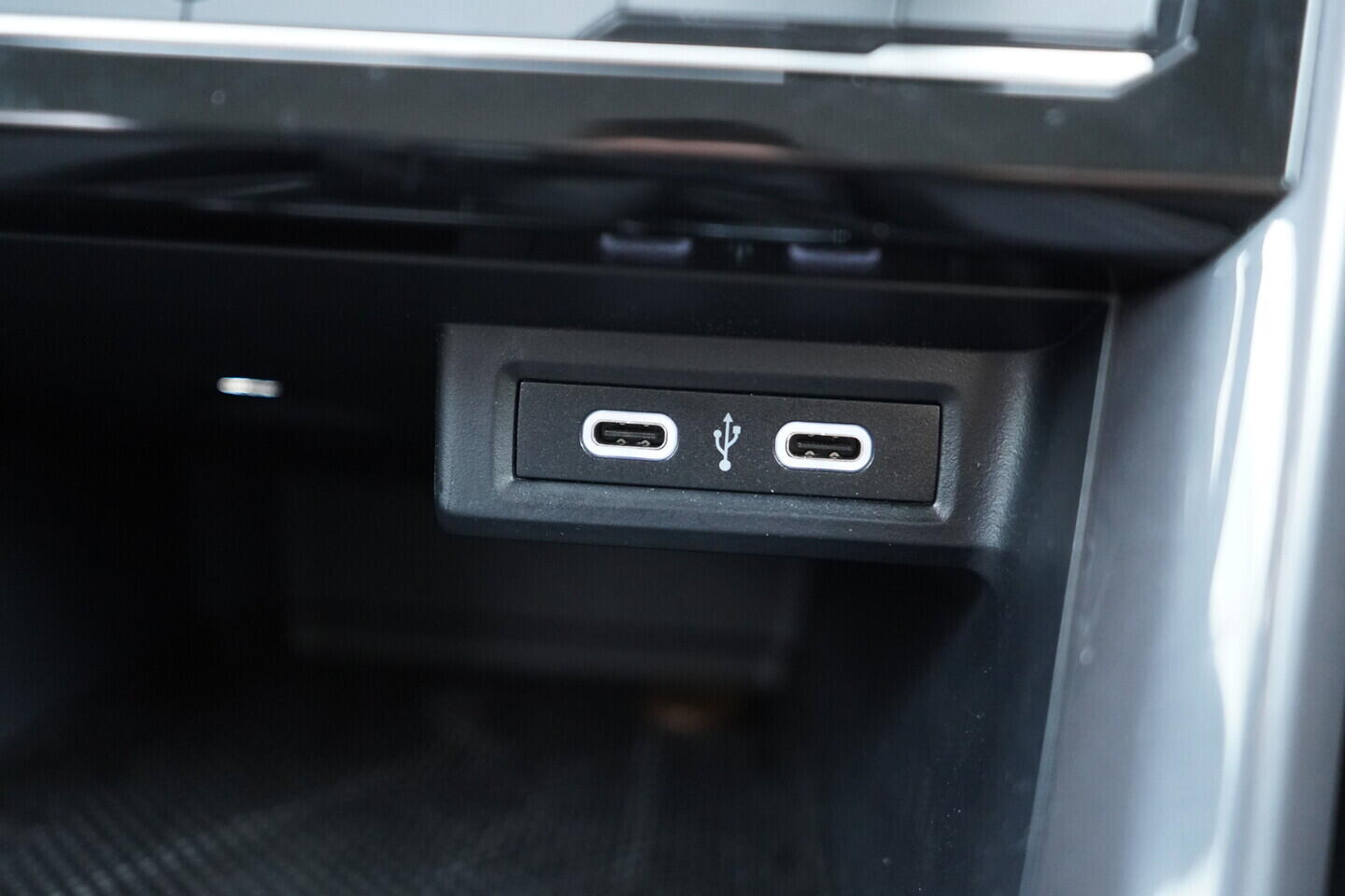 OV190V10715_33.webp_T-CROSS Style 1.0 TSI 81 kW manuál