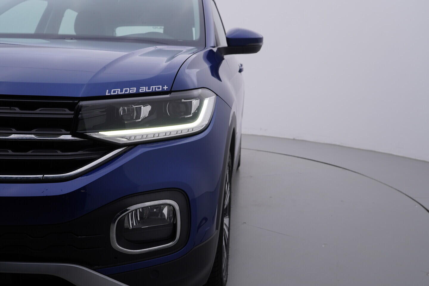 OV190V10715_42.webp_T-CROSS Style 1.0 TSI 81 kW manuál