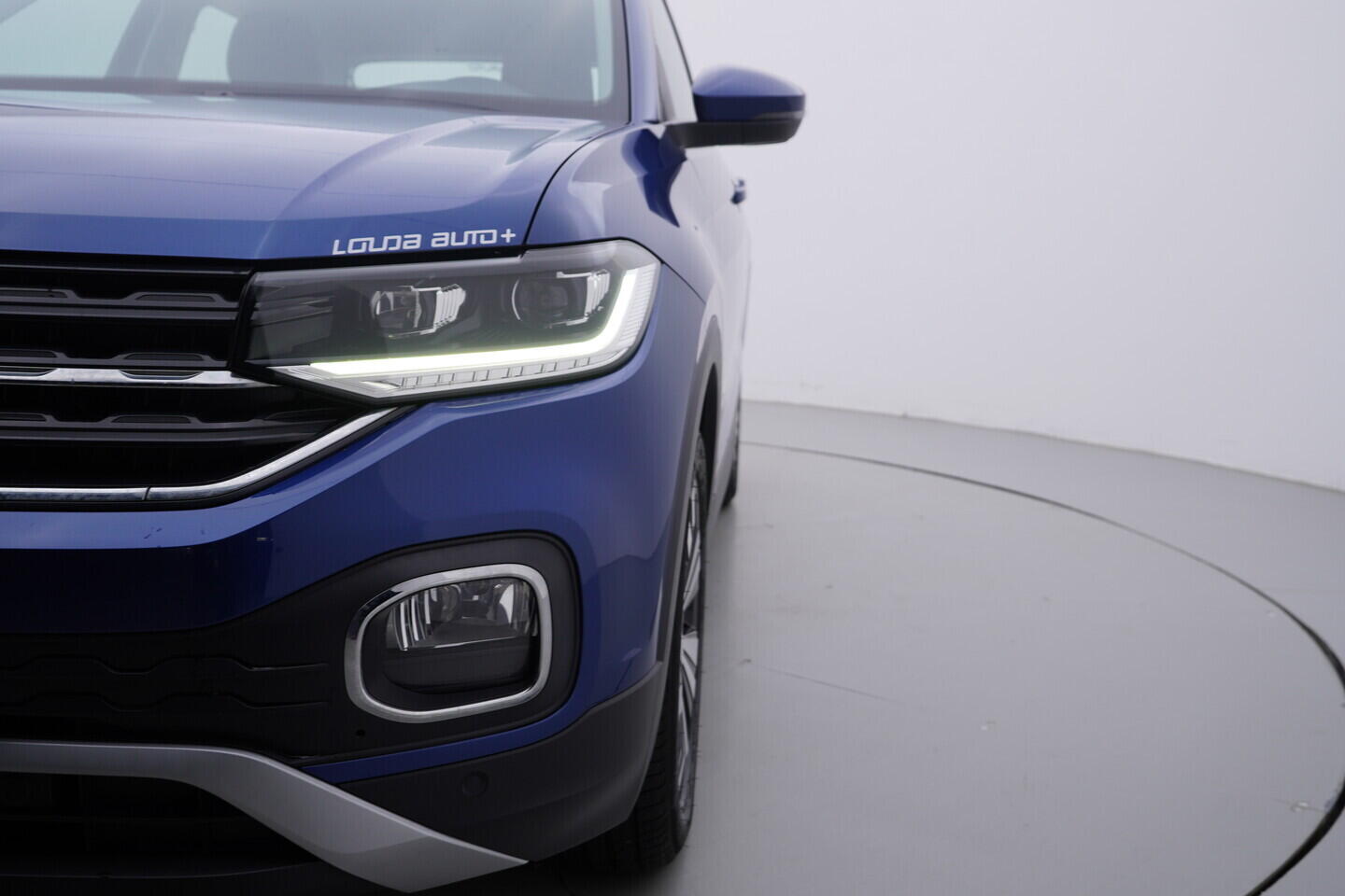 OV190V10715_43.webp_T-CROSS Style 1.0 TSI 81 kW manuál